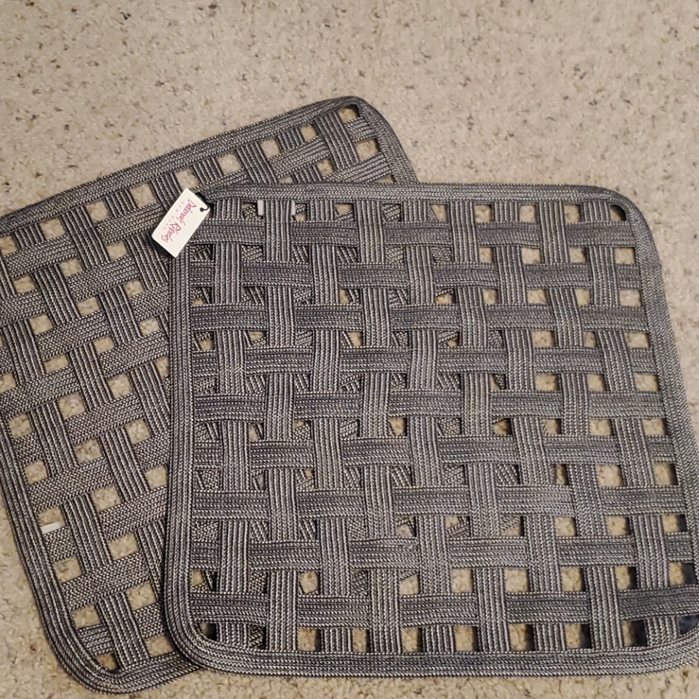 Deborah Rhodes Silver Gray Weave Placemats (2)